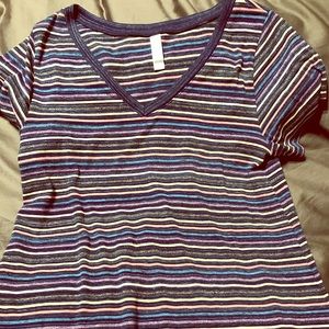 Lularoe Christy tee